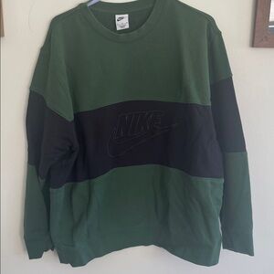 Nike Forest Green and Black Crewneck XL